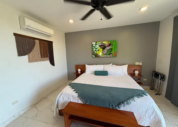 Hotel Las Lomas