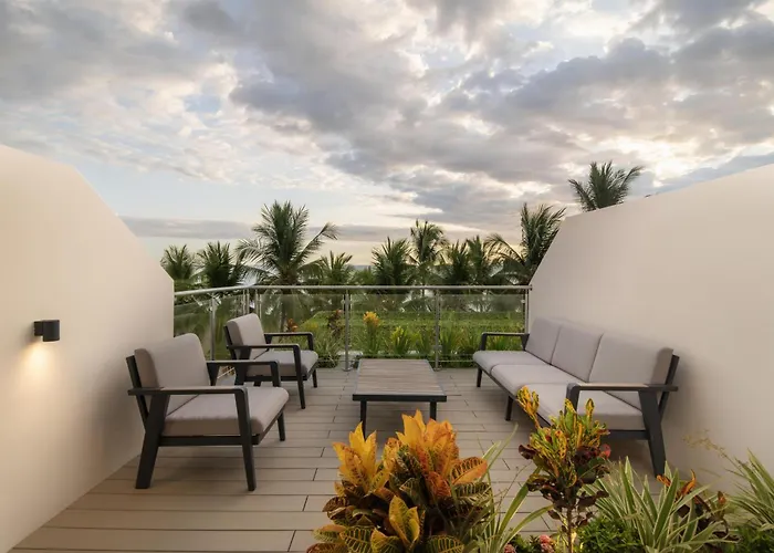 Clarita'S Beach Bar & Resort, Worldhotels Elite